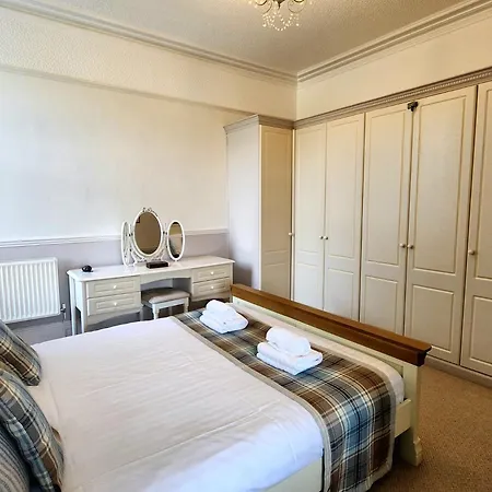 2 Bed In Eskdale Sz464 Holiday home